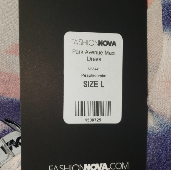 "Park Ave" Maxi Dress - Picture 15 of 16